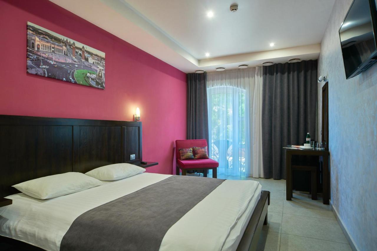 Gaudi Stylish Hotel Odessa Dış mekan fotoğraf